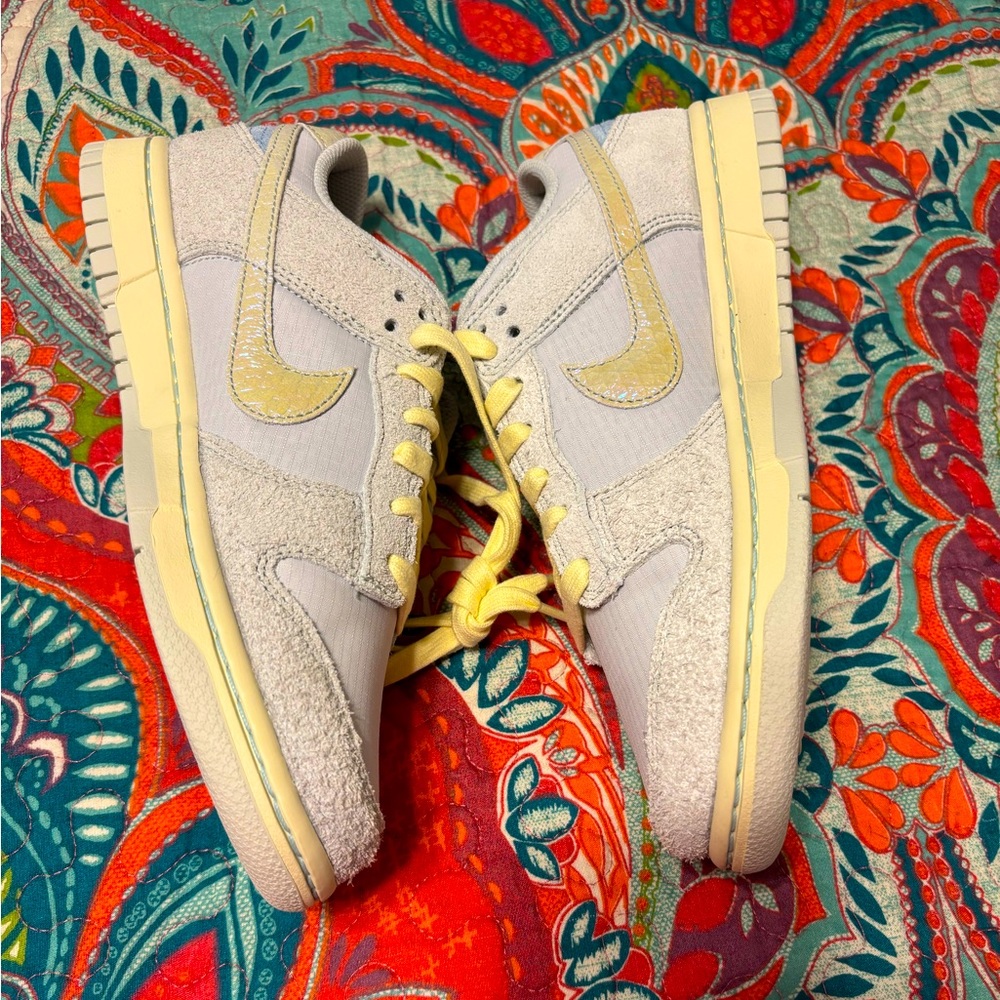 Nike Dunks special edition